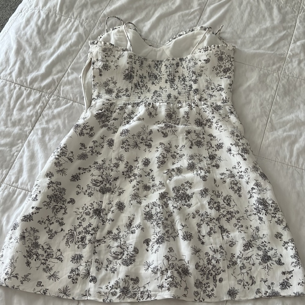 Aritzia Wilfred Fable Dress - Picture 5 of 6